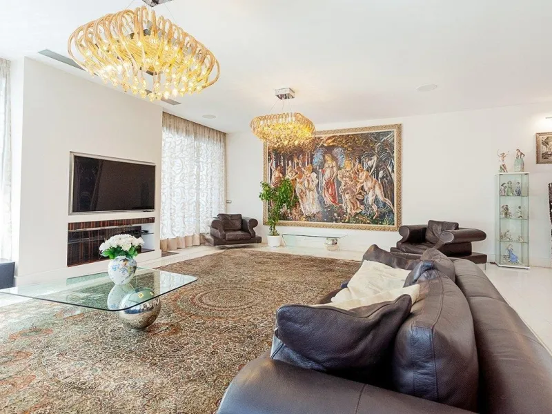 Modern Villa with Heated Pool in the Heart of Platja d’Aro, Costa Brava