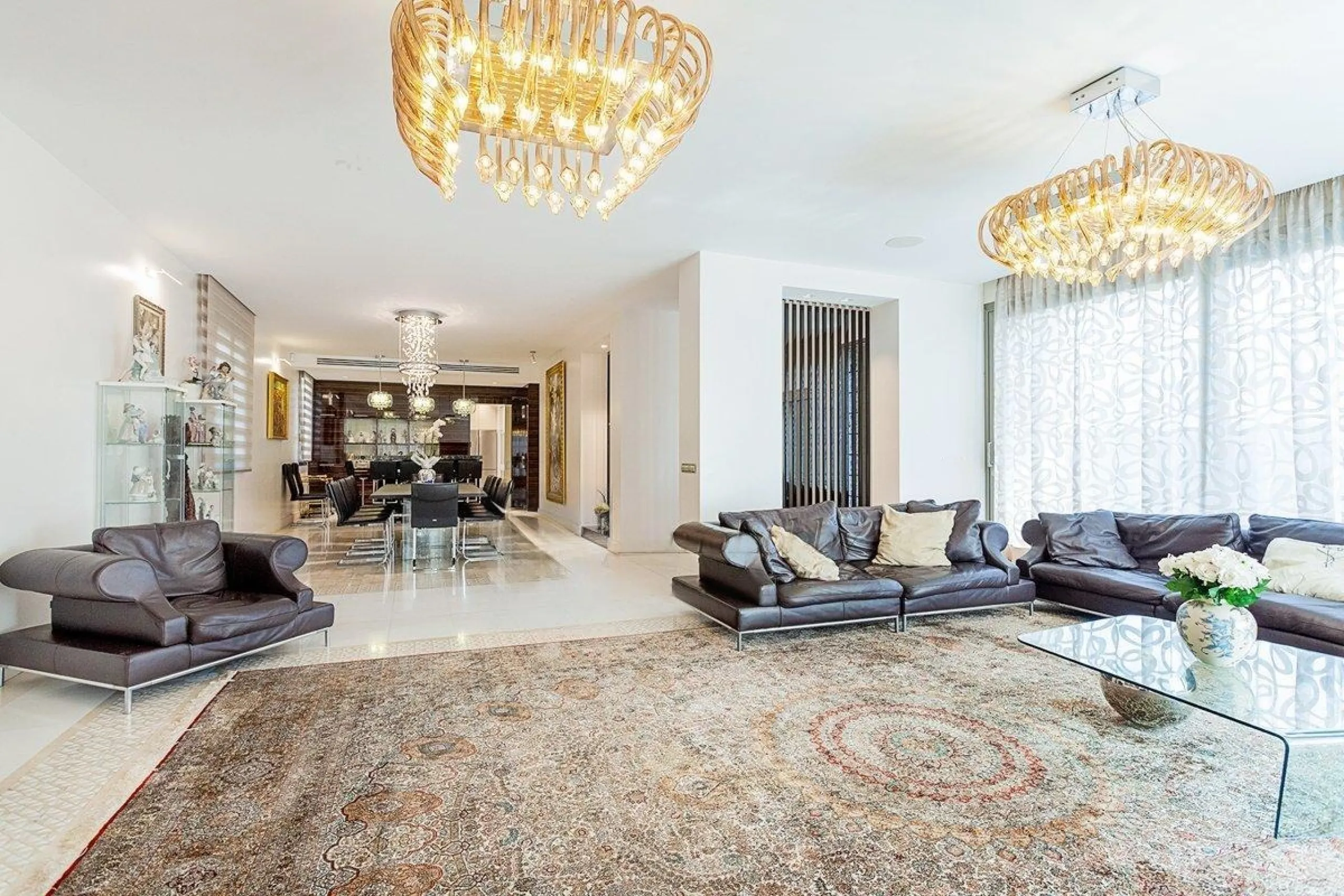Modern Villa with Heated Pool in the Heart of Platja d’Aro, Costa Brava
