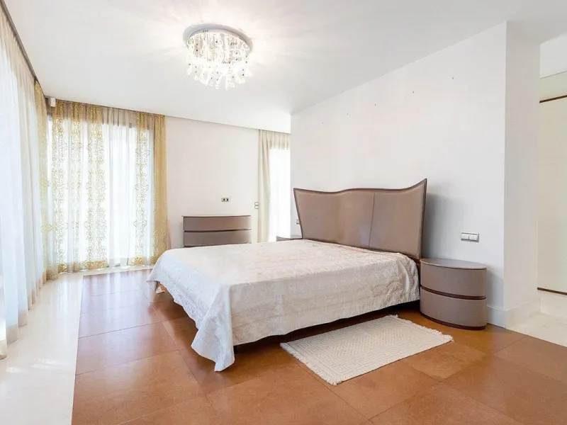 Modern Villa with Heated Pool in the Heart of Platja d’Aro, Costa Brava