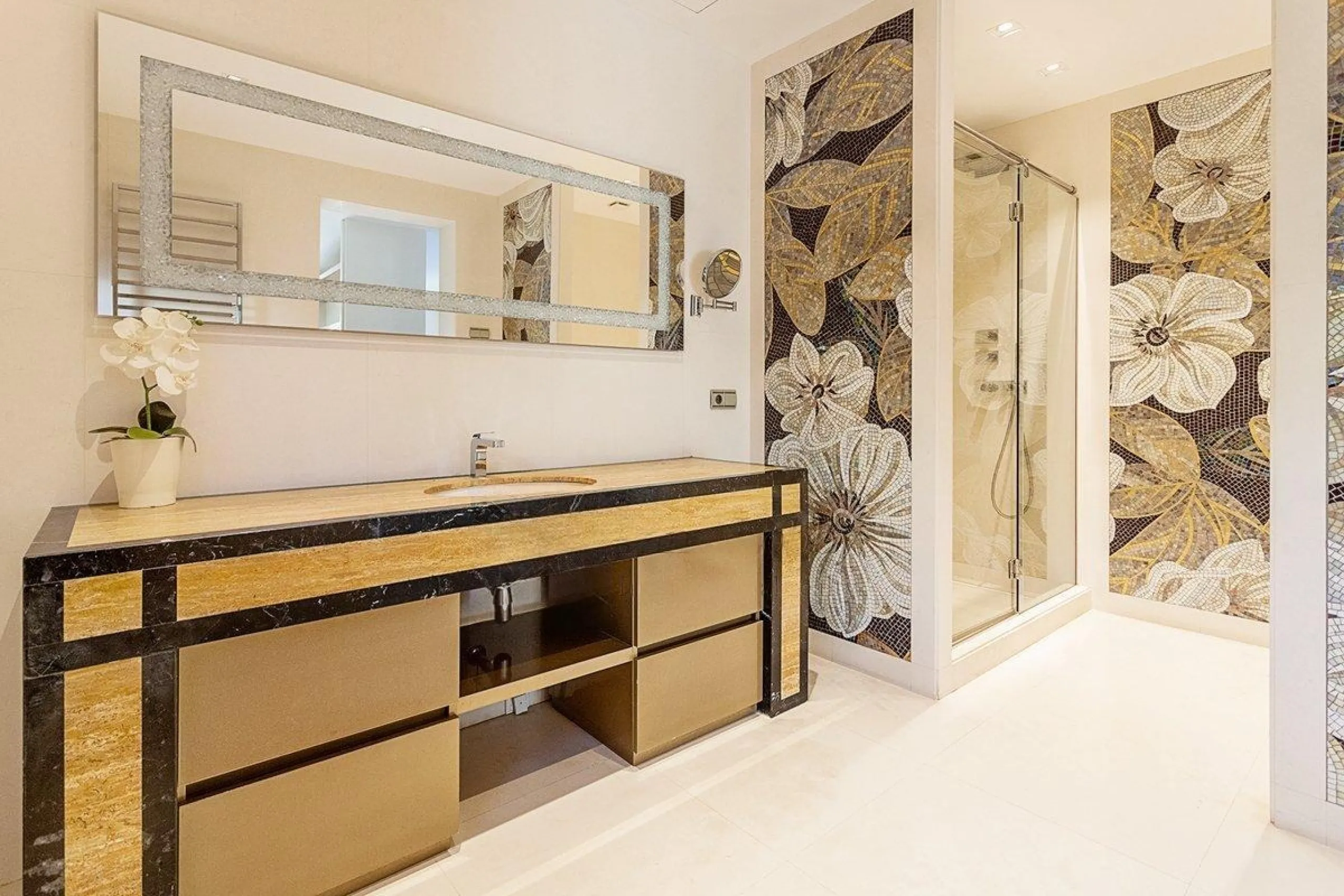 Modern Villa with Heated Pool in the Heart of Platja d’Aro, Costa Brava