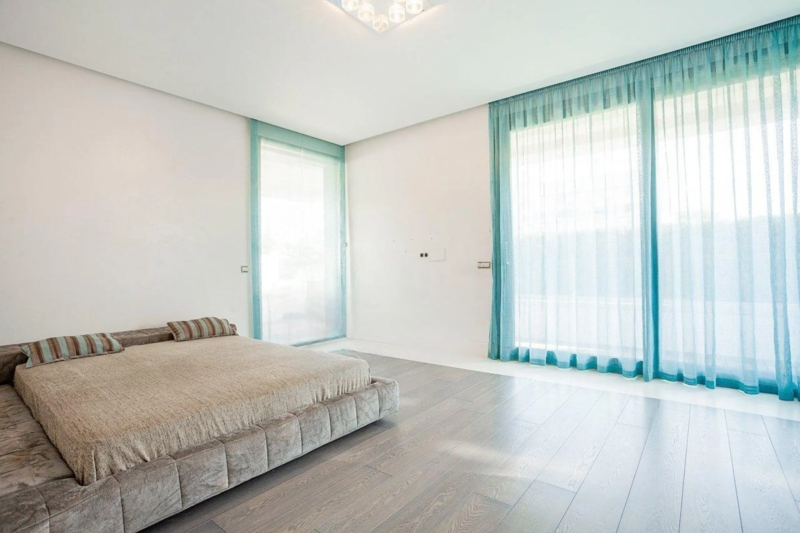 Modern Villa with Heated Pool in the Heart of Platja d’Aro, Costa Brava