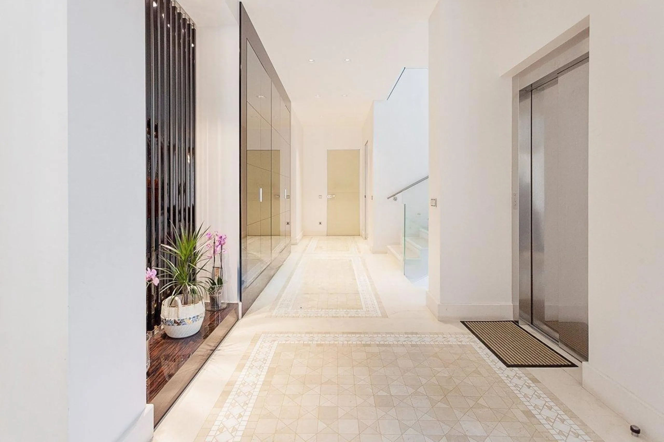 Modern Villa with Heated Pool in the Heart of Platja d’Aro, Costa Brava