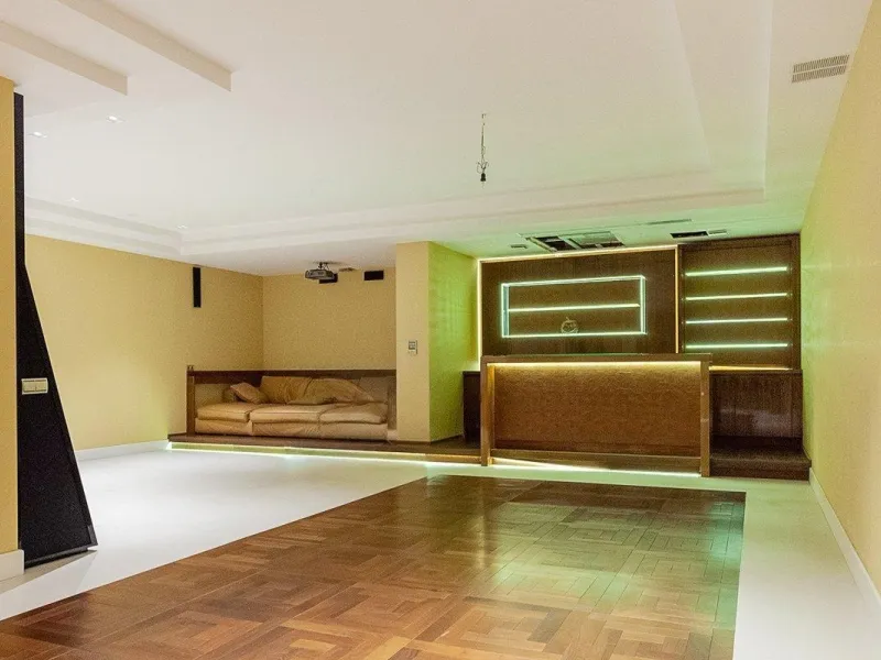 Modern Villa with Heated Pool in the Heart of Platja d’Aro, Costa Brava