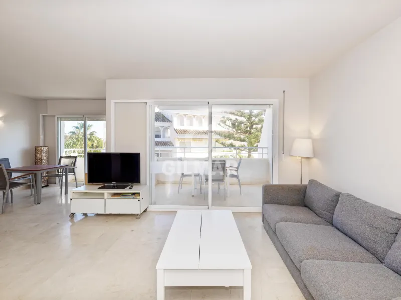 Duplex penthouse in Marbella Este - Málaga