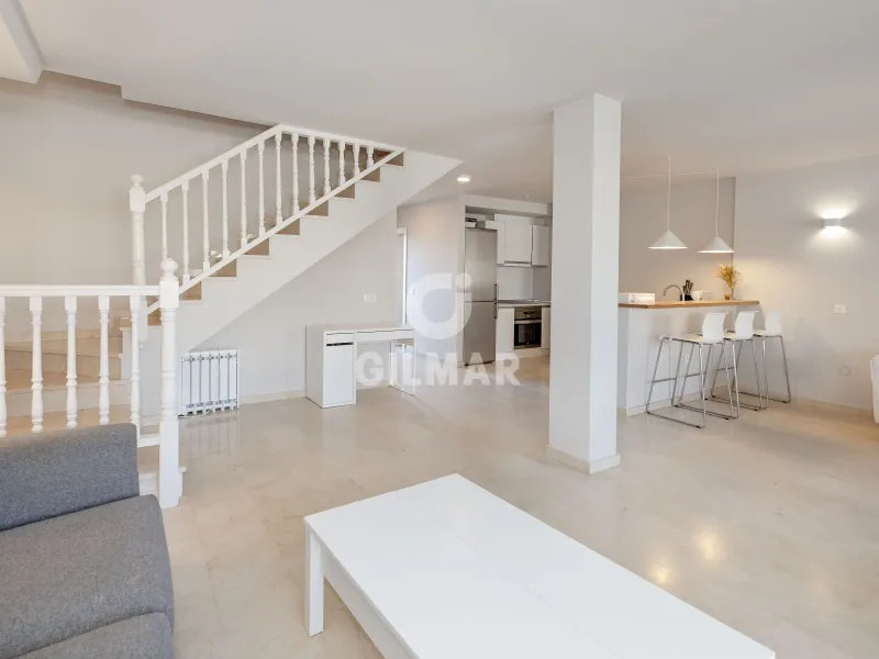 Duplex penthouse in Marbella Este - Málaga