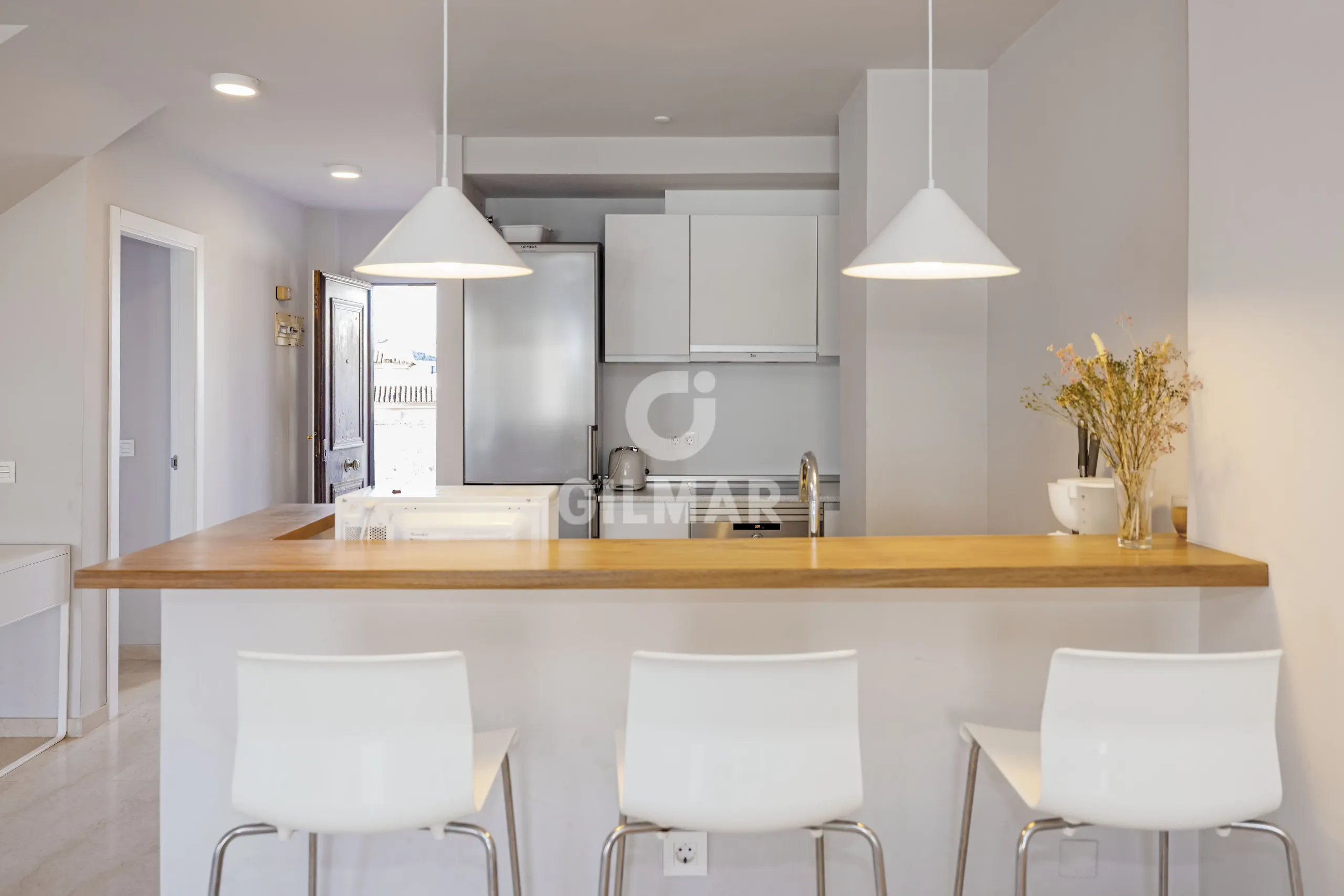 Duplex penthouse in Marbella Este - Málaga