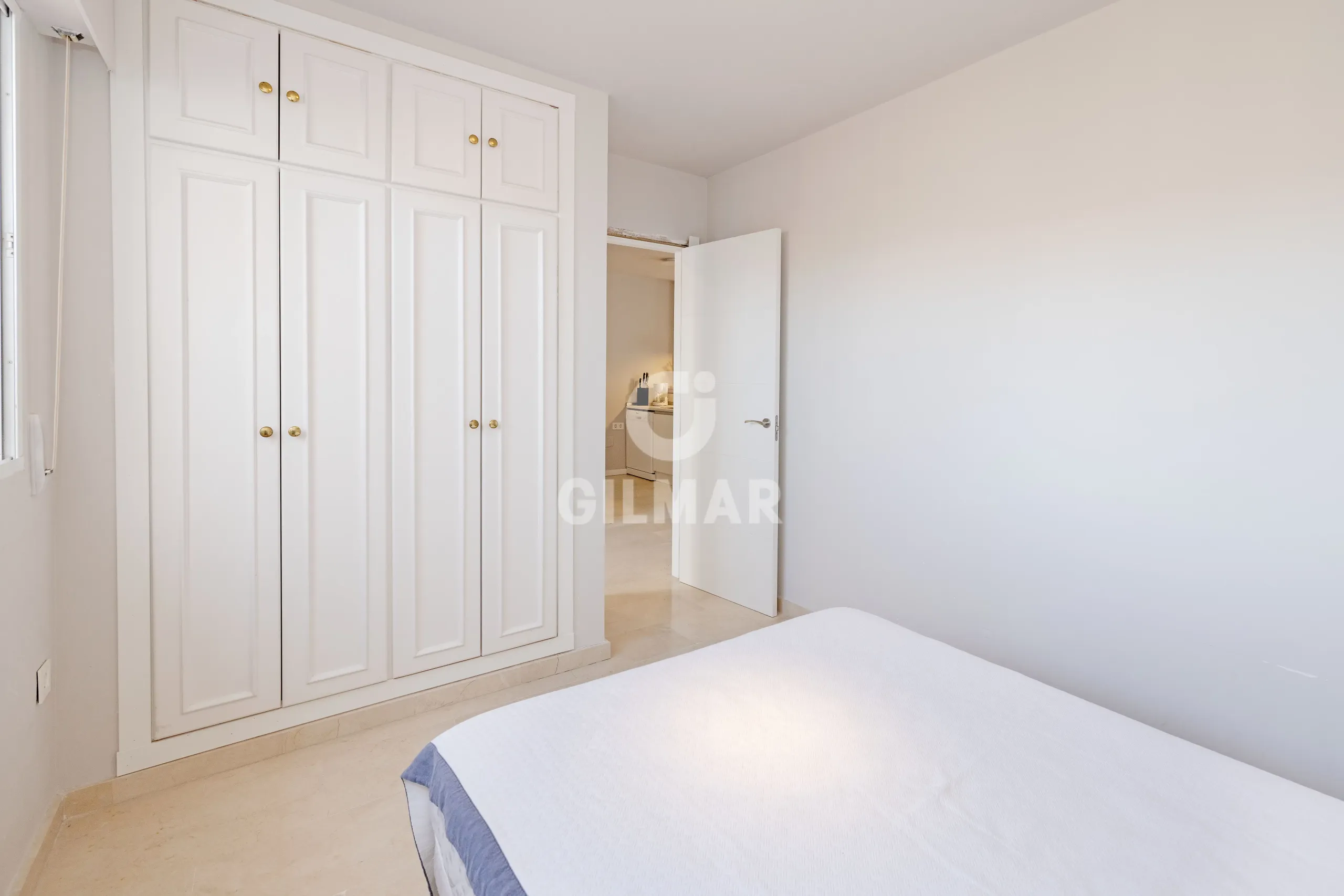 Duplex penthouse in Marbella Este - Málaga