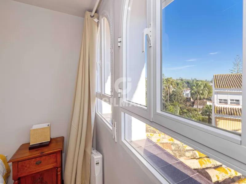 Duplex penthouse in Marbella Este - Málaga