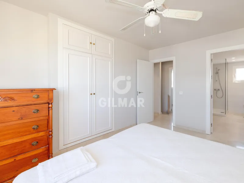 Duplex penthouse in Marbella Este - Málaga