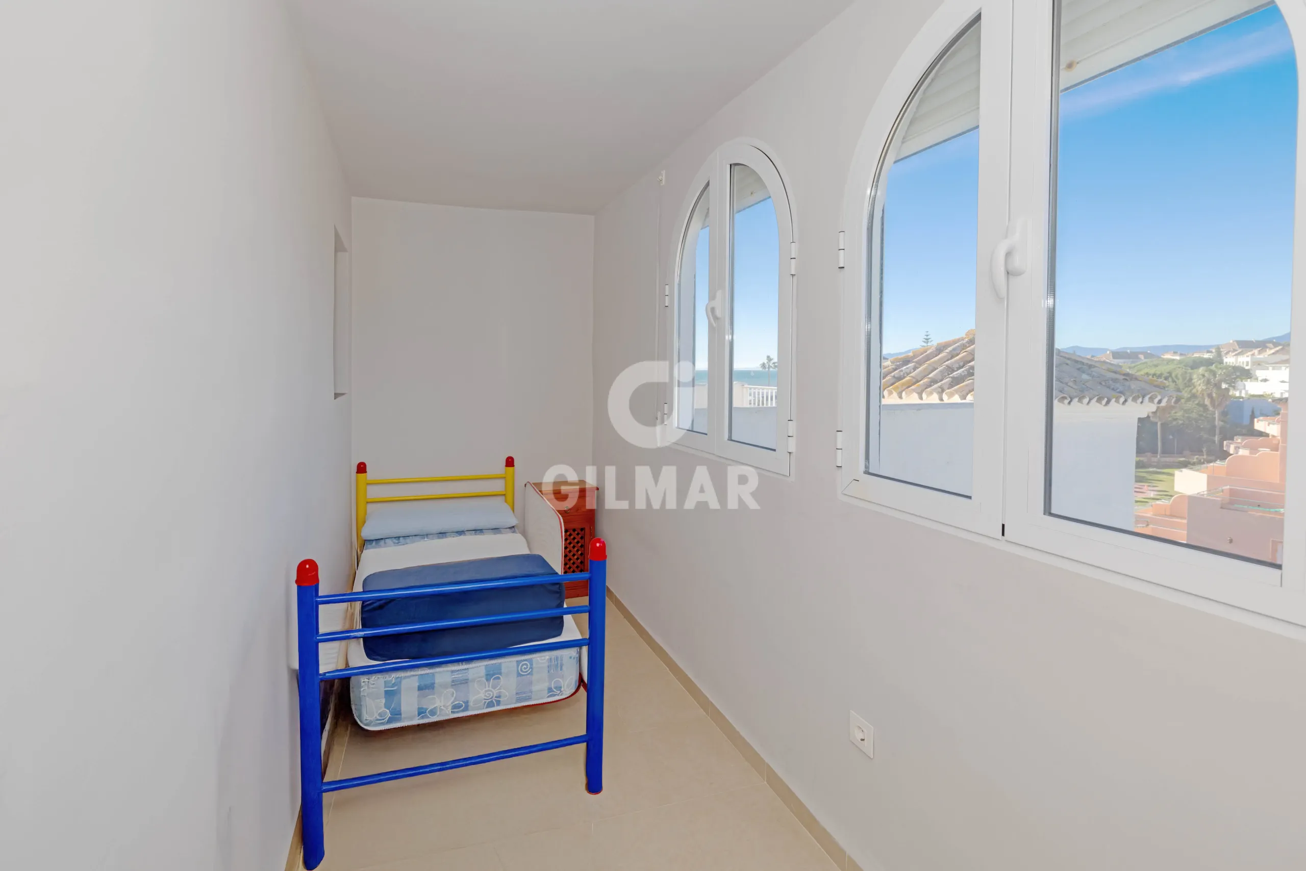 Duplex penthouse in Marbella Este - Málaga