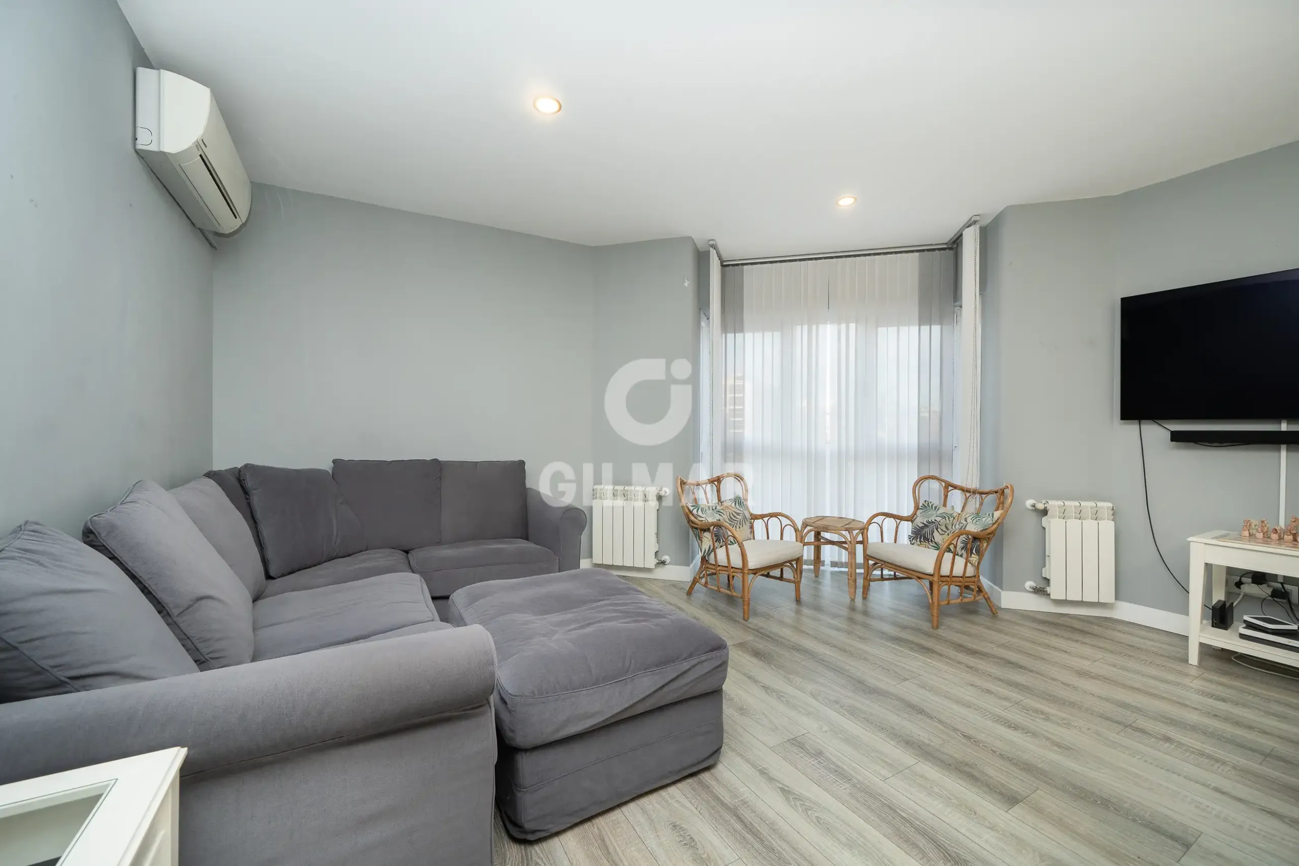Apartment in Conde Orgaz - Madrid