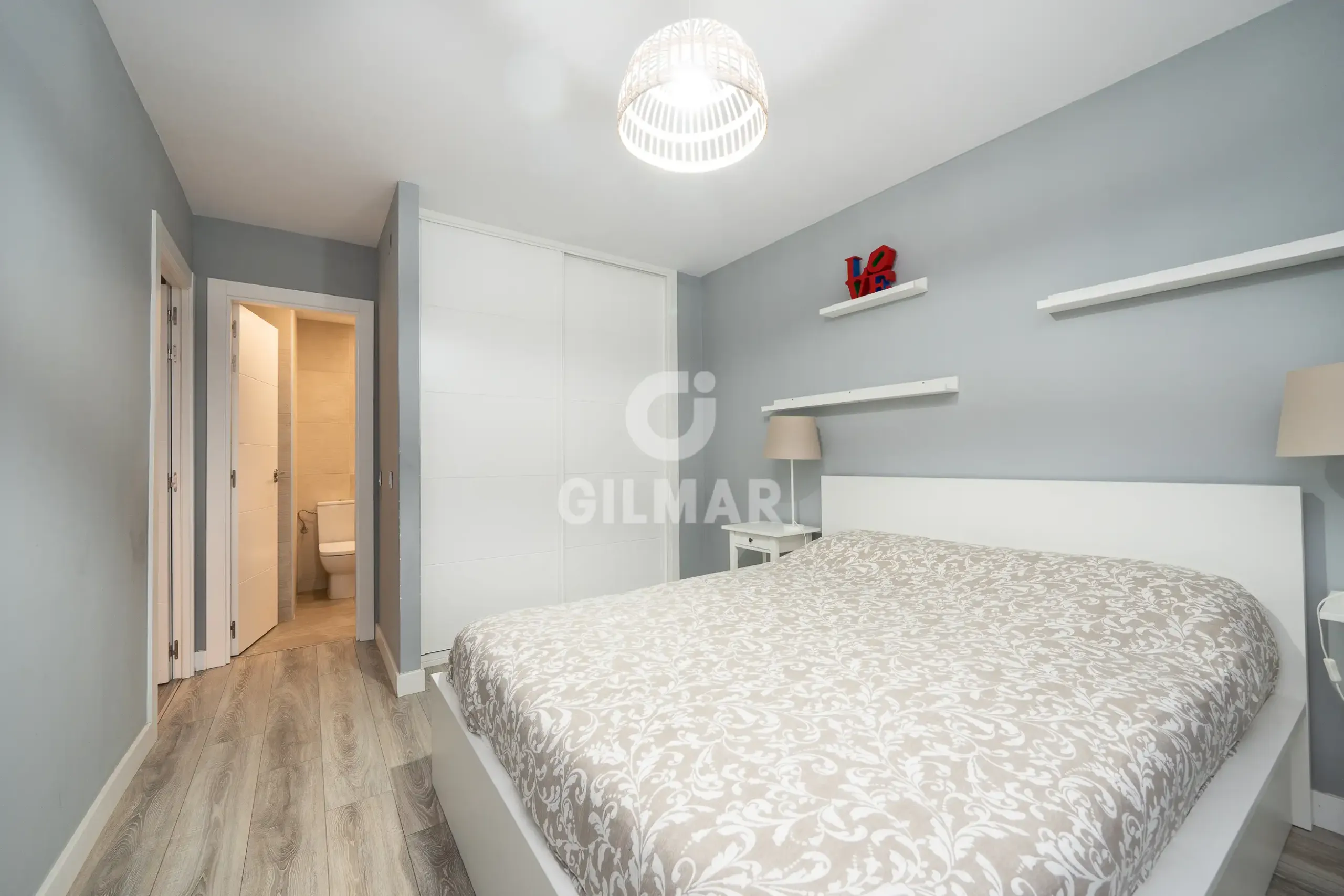 Apartment in Conde Orgaz - Madrid