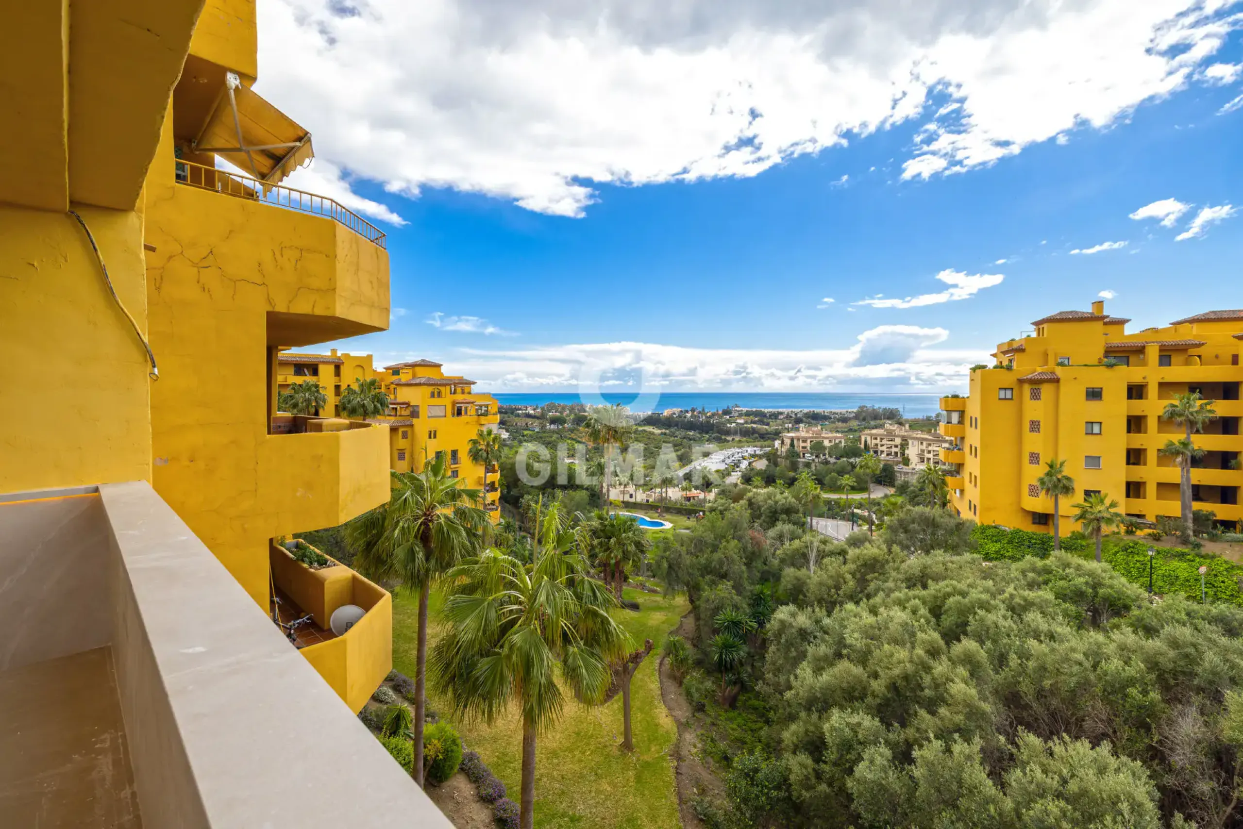 Apartment in Estepona Este - Málaga