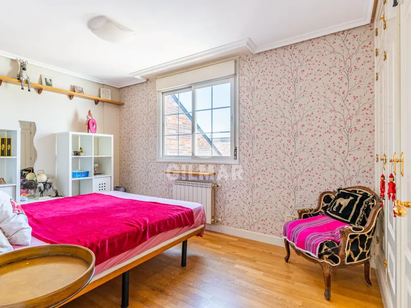 Semi-detached house in Majadahonda - Madrid
