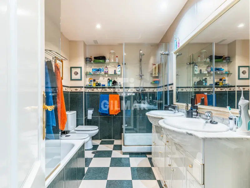Semi-detached house in Majadahonda - Madrid