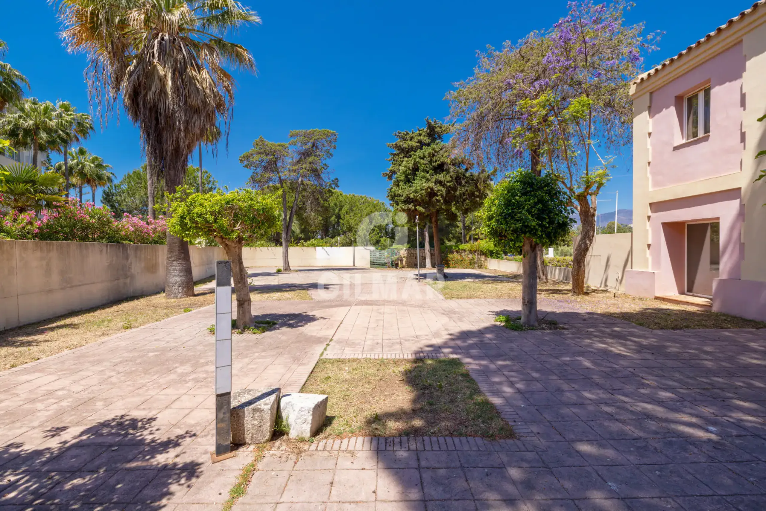 Villa in Estepona Este - Málaga