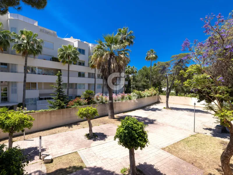 Villa in Estepona Este - Málaga