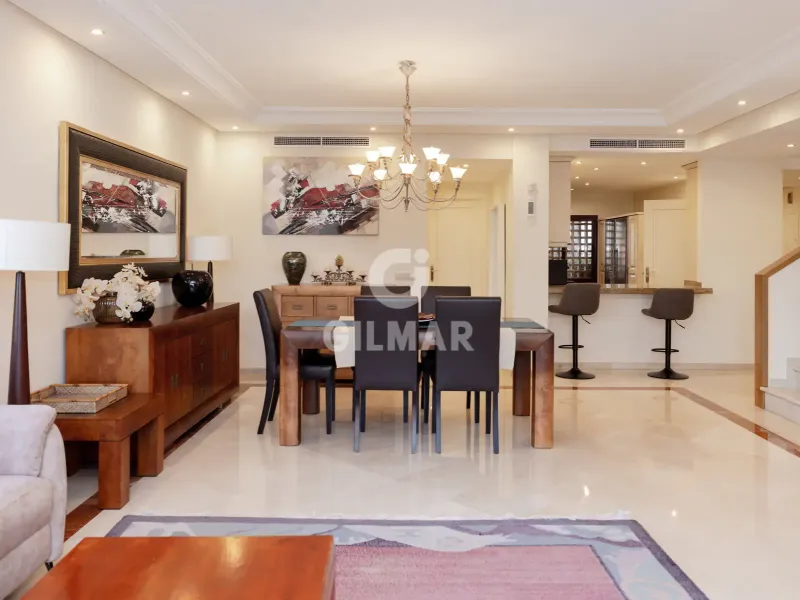 Duplex penthouse in Estepona Este - Málaga