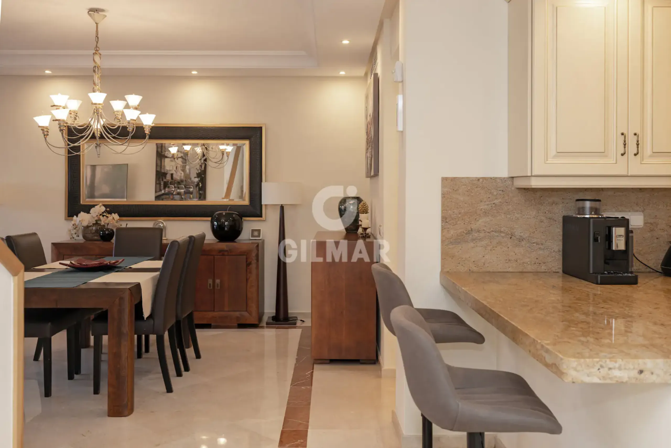 Duplex penthouse in Estepona Este - Málaga
