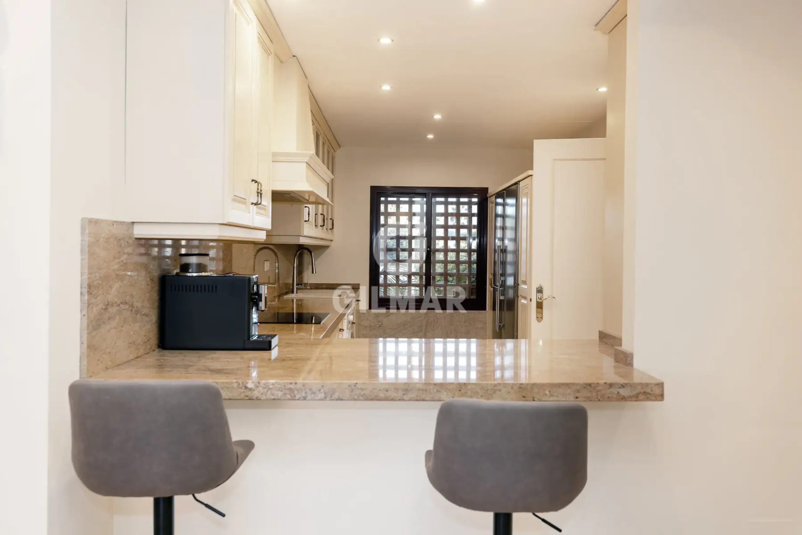Duplex penthouse in Estepona Este - Málaga