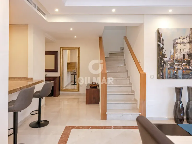 Duplex penthouse in Estepona Este - Málaga