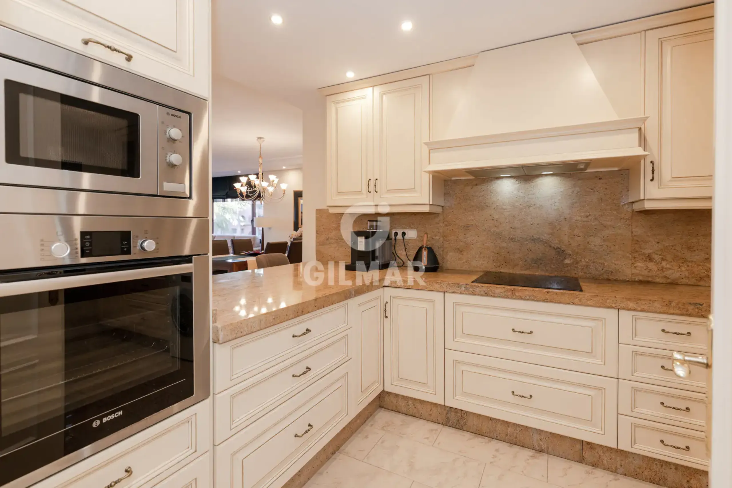 Duplex penthouse in Estepona Este - Málaga