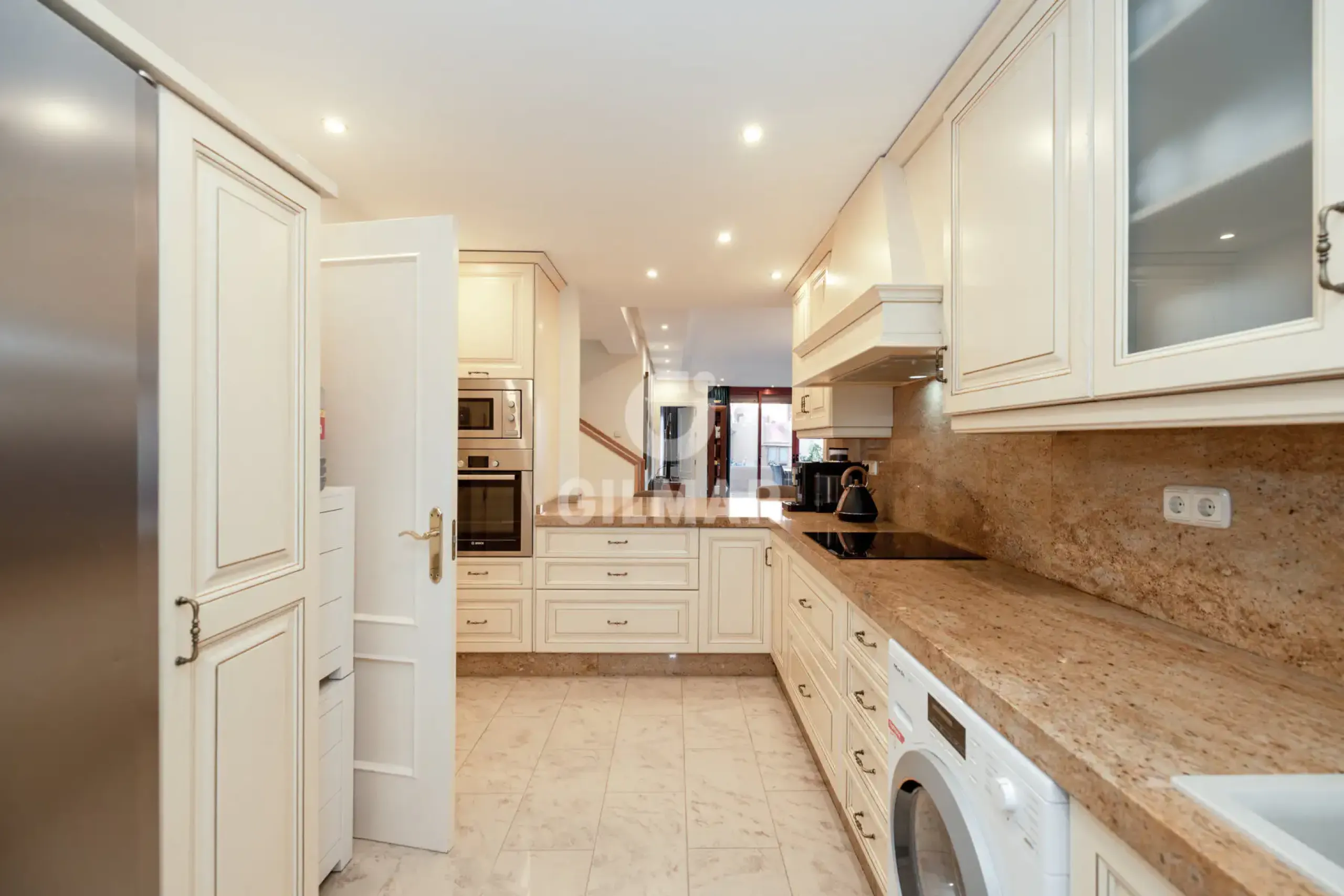 Duplex penthouse in Estepona Este - Málaga