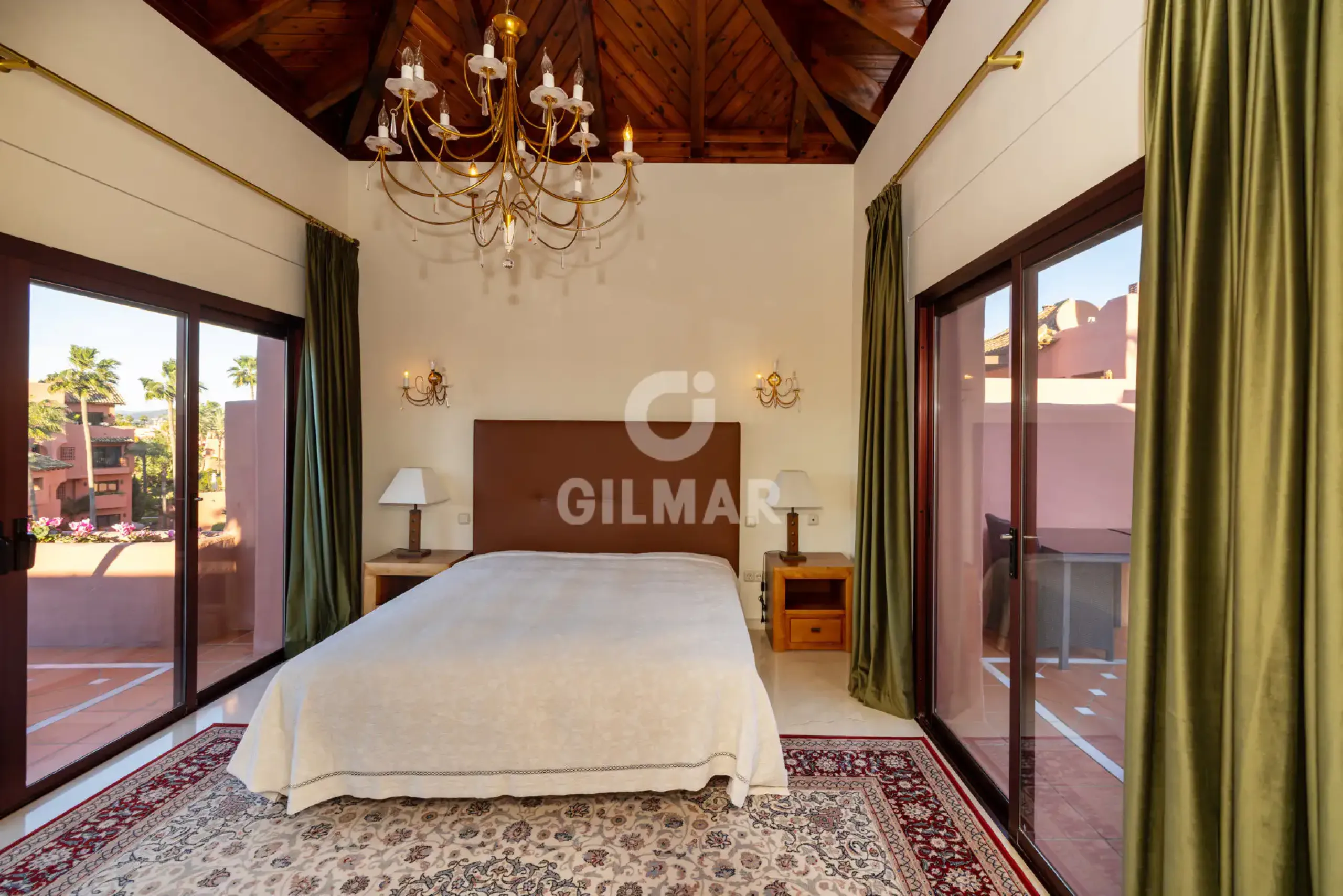 Duplex penthouse in Estepona Este - Málaga