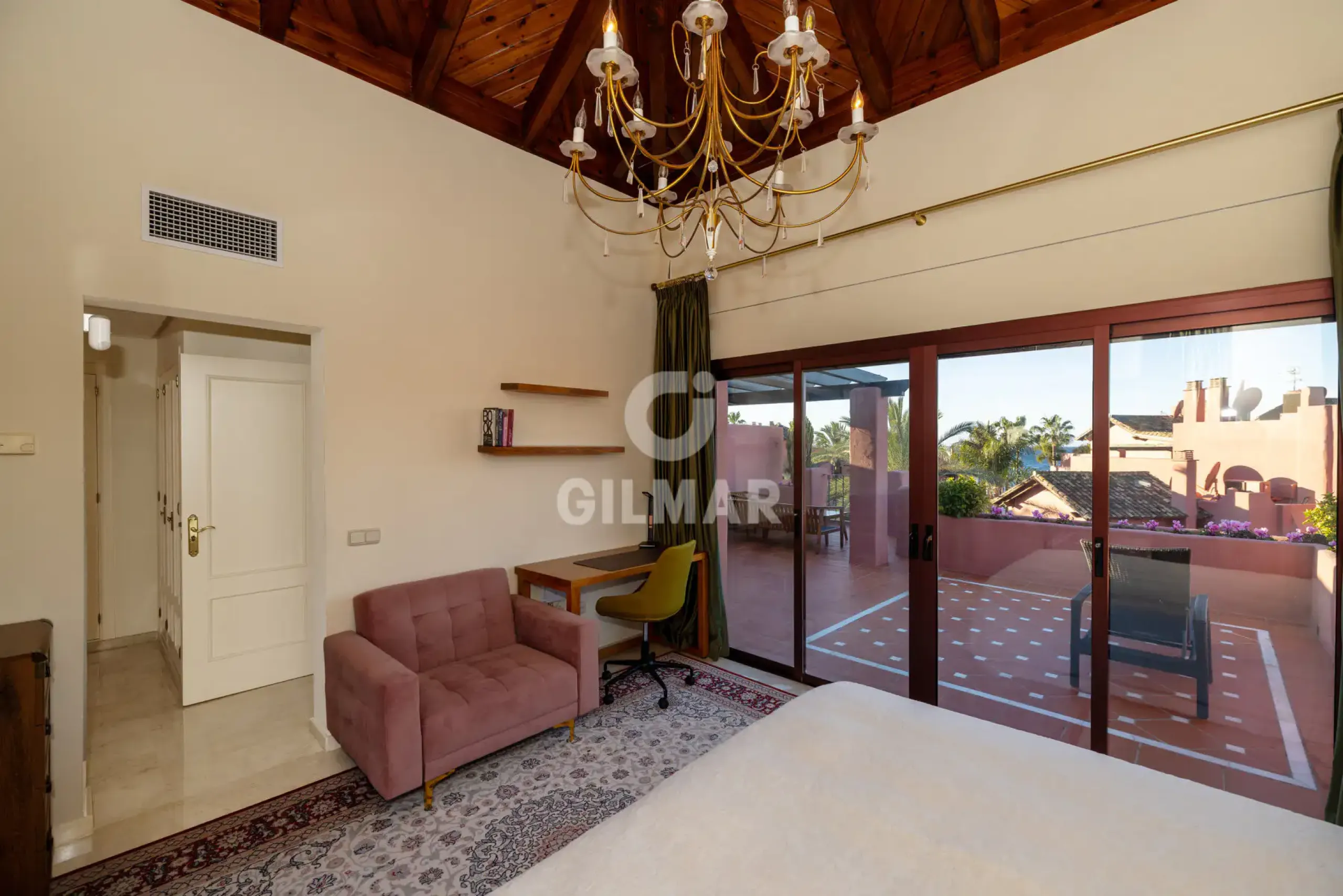 Duplex penthouse in Estepona Este - Málaga