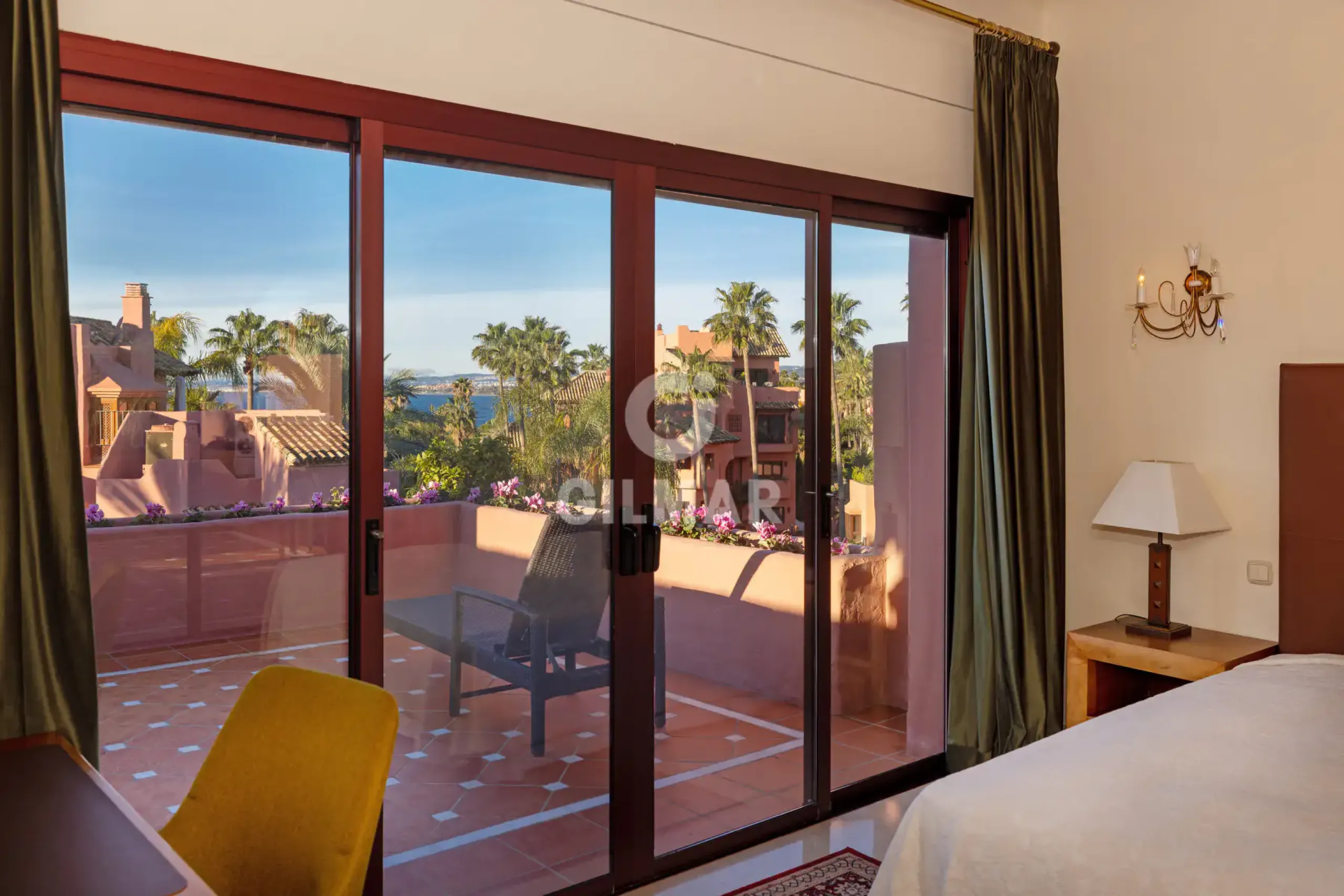 Duplex penthouse in Estepona Este - Málaga