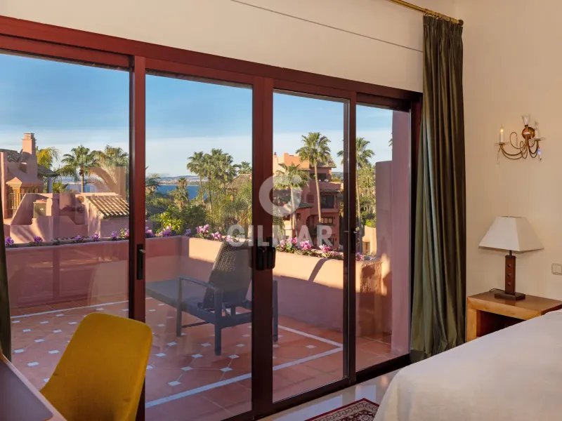 Duplex penthouse in Estepona Este - Málaga