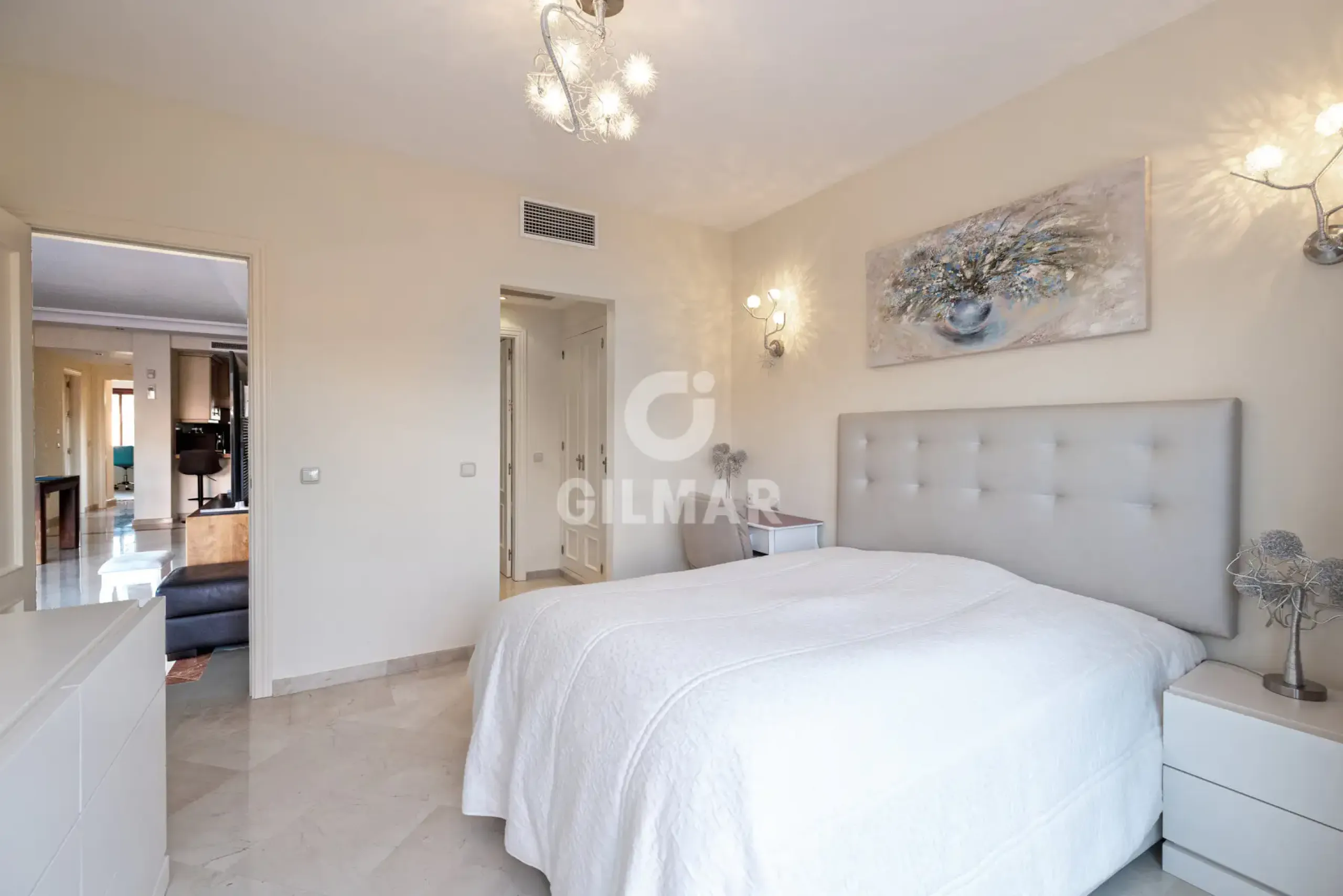 Duplex penthouse in Estepona Este - Málaga