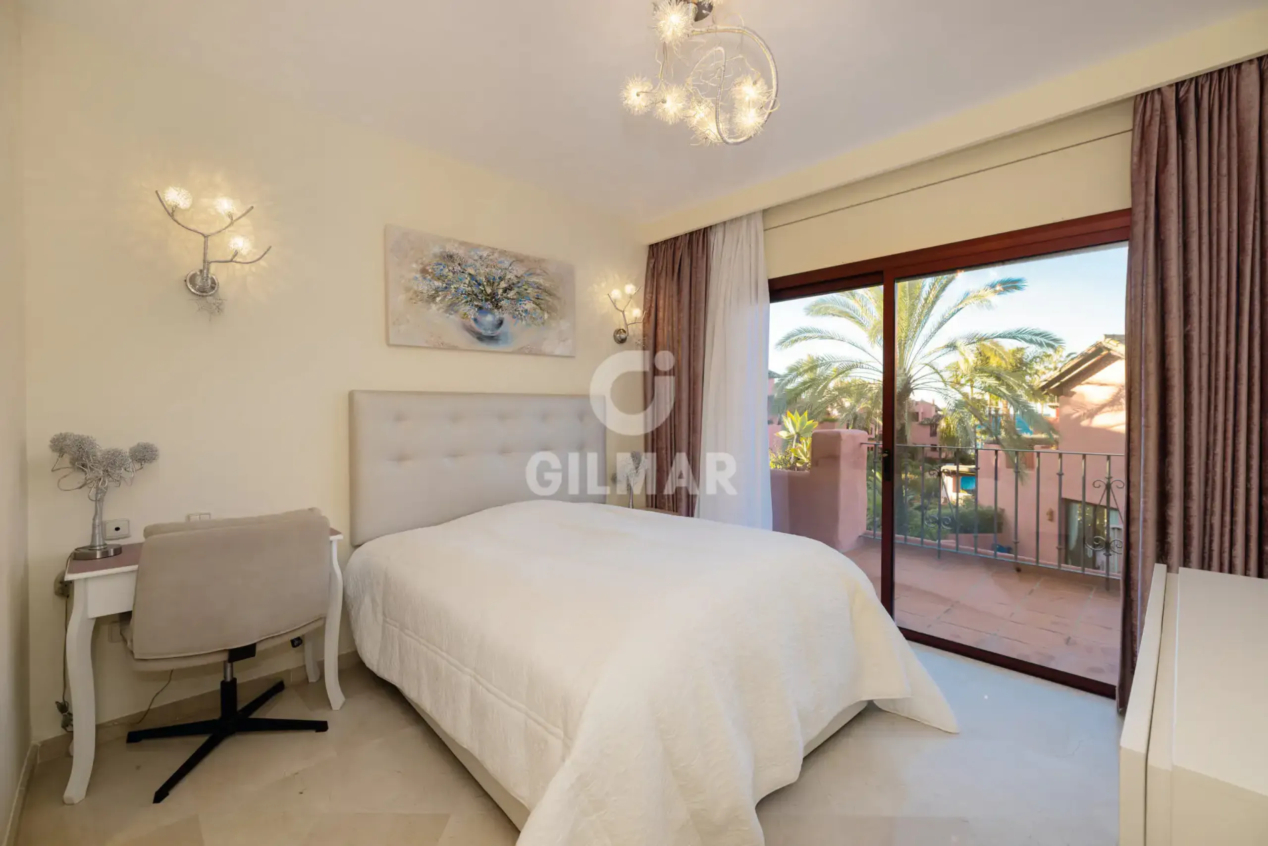 Duplex penthouse in Estepona Este - Málaga