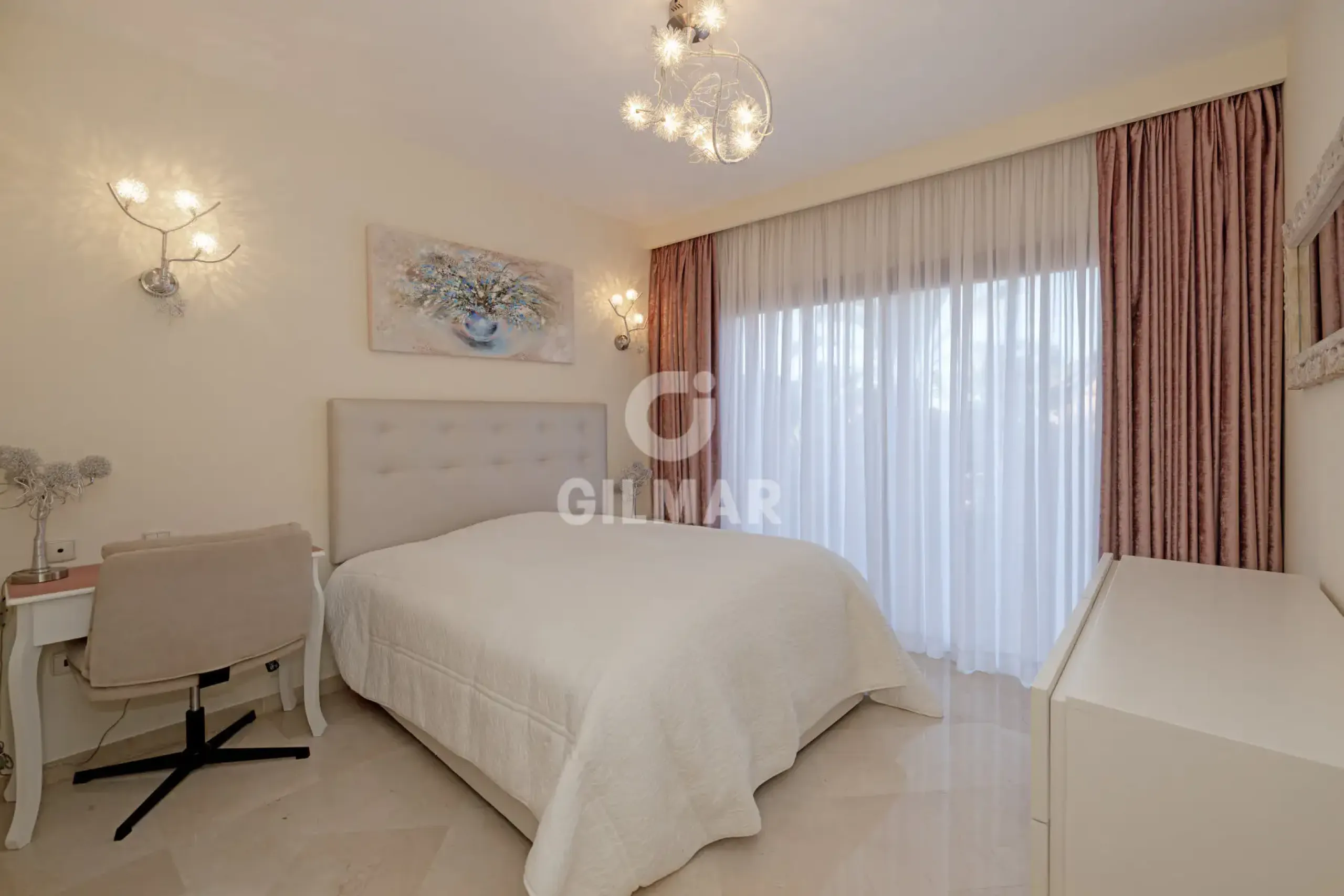 Duplex penthouse in Estepona Este - Málaga