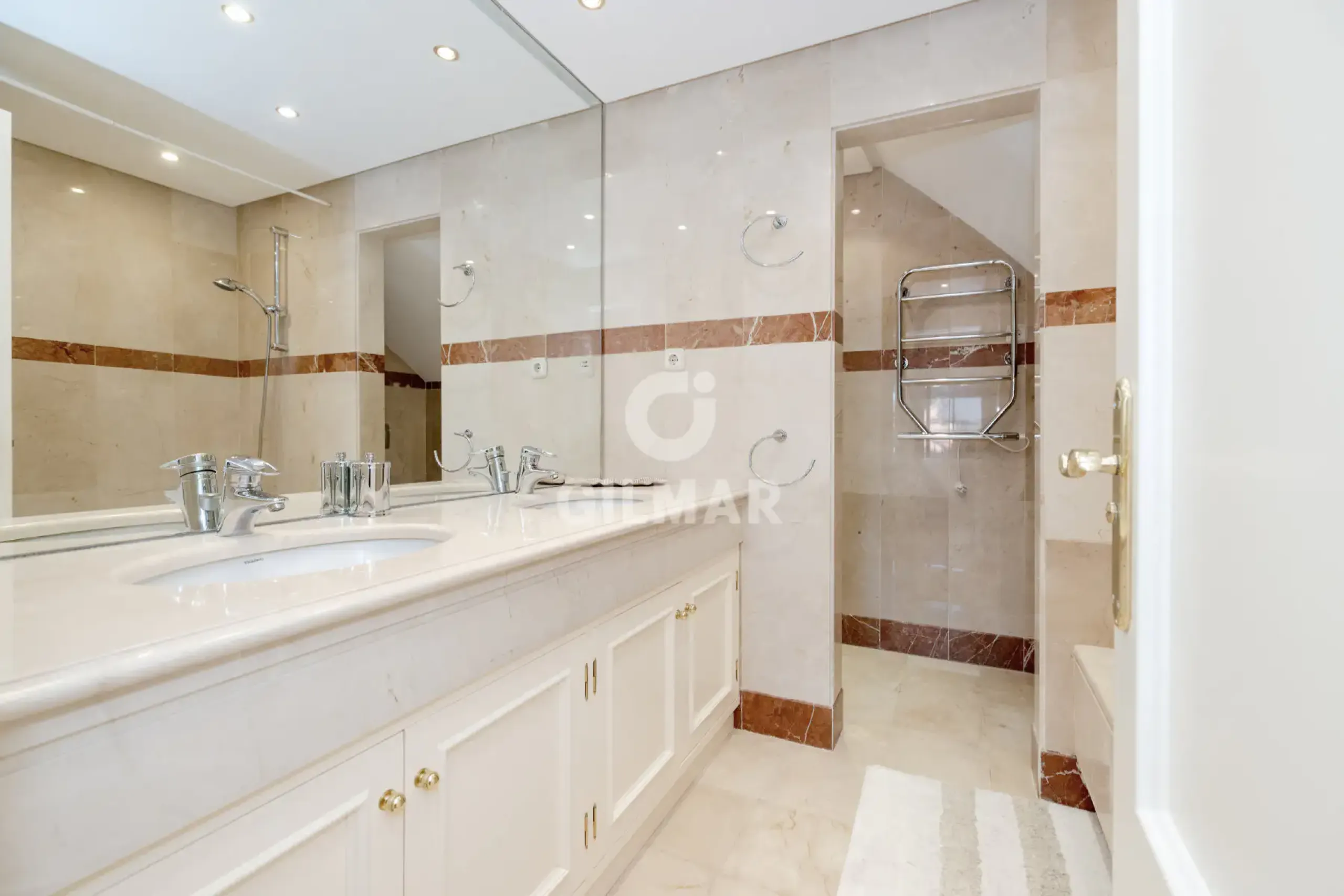 Duplex penthouse in Estepona Este - Málaga