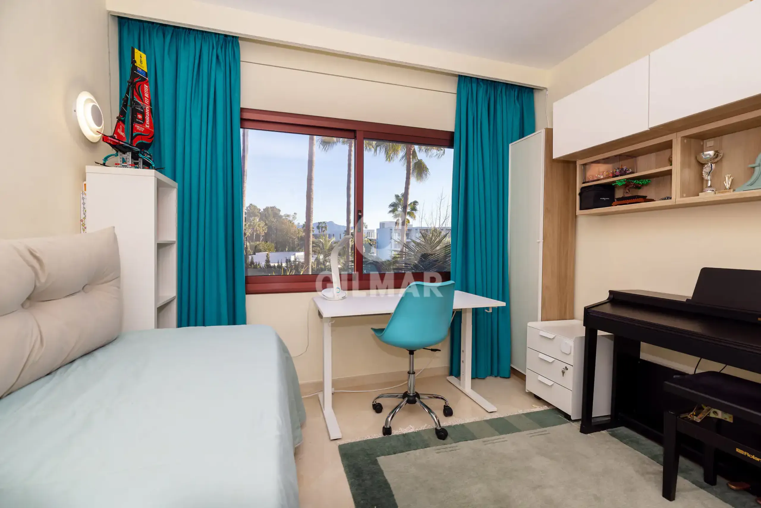 Duplex penthouse in Estepona Este - Málaga