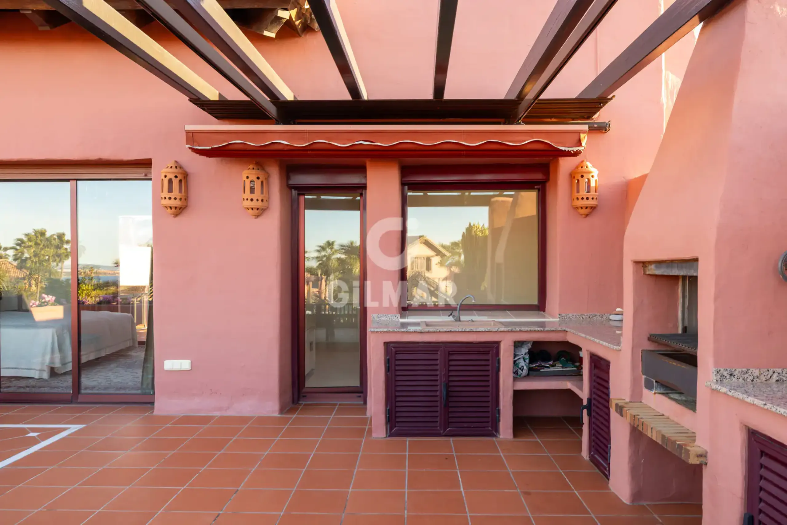 Duplex penthouse in Estepona Este - Málaga