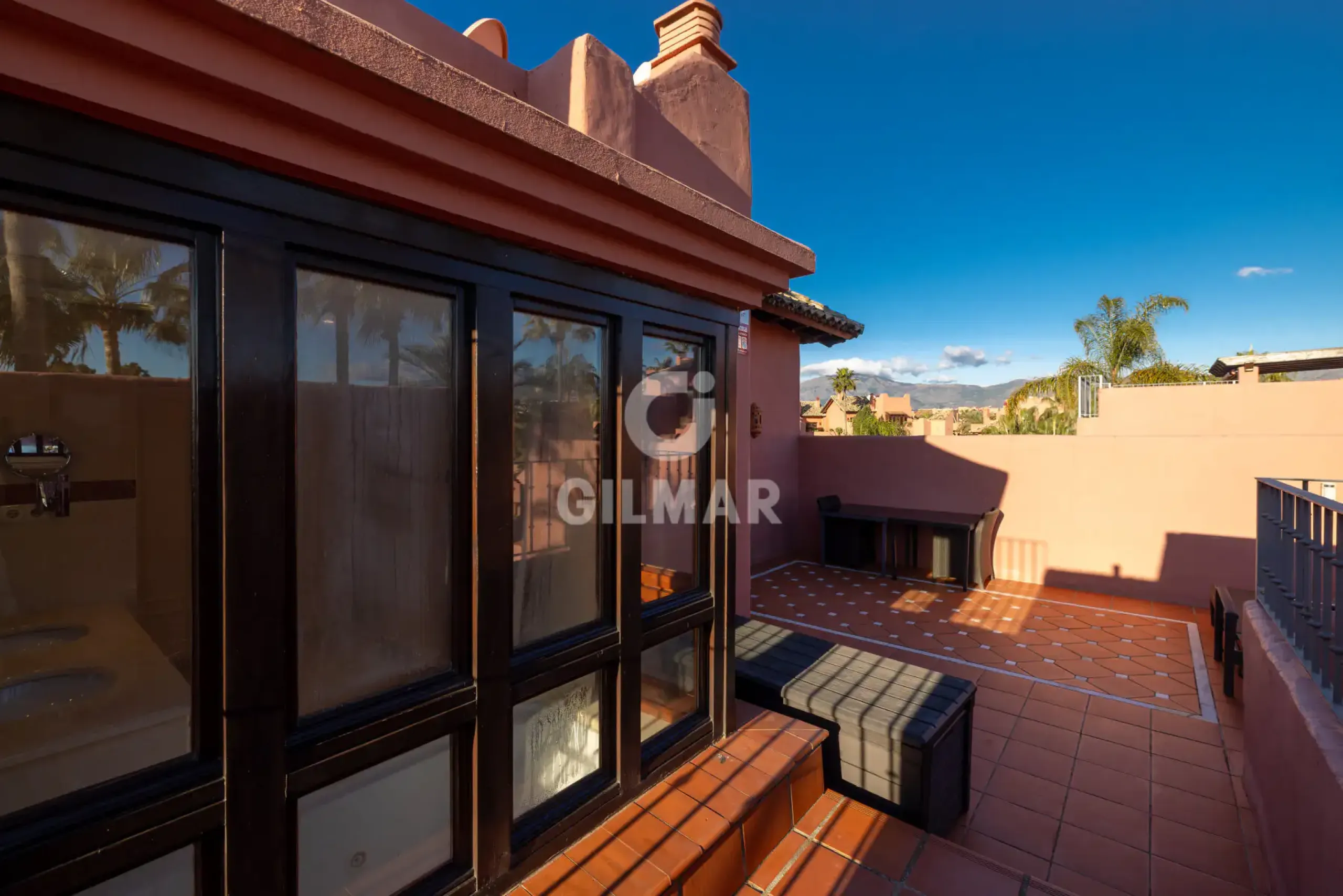 Duplex penthouse in Estepona Este - Málaga