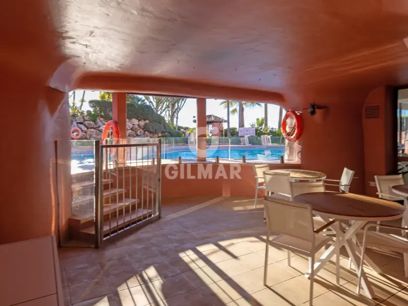 Duplex penthouse in Estepona Este - Málaga
