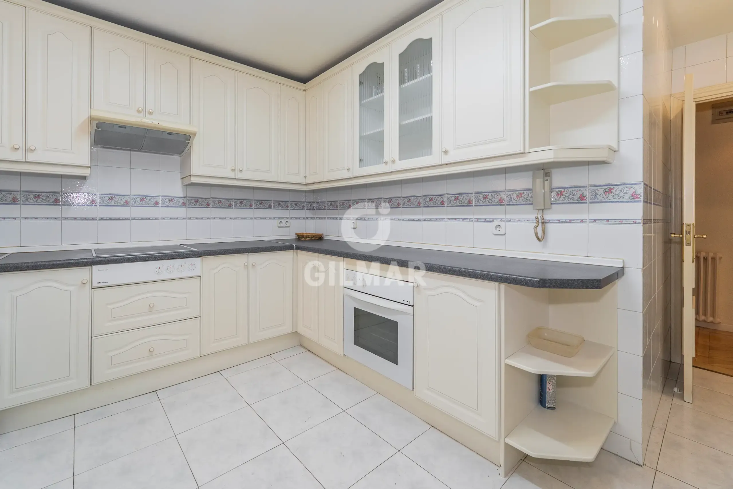 Apartment in Recoletos - Madrid