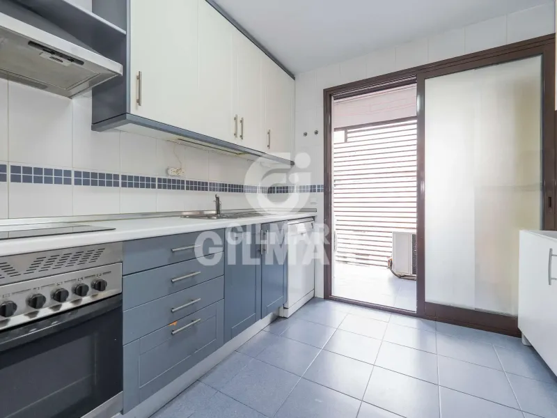 Apartment in Sanchinarro - Madrid