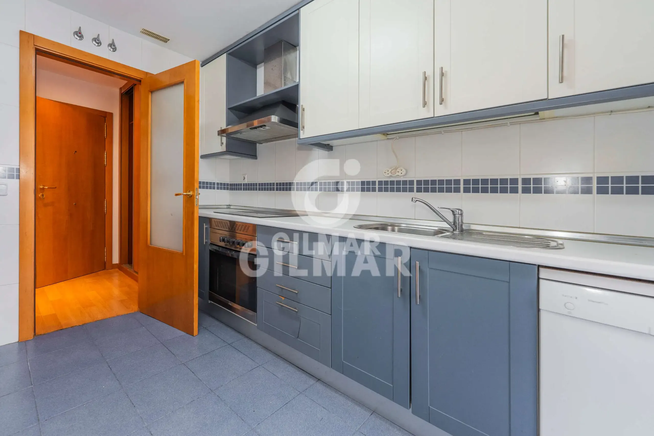 Apartment in Sanchinarro - Madrid
