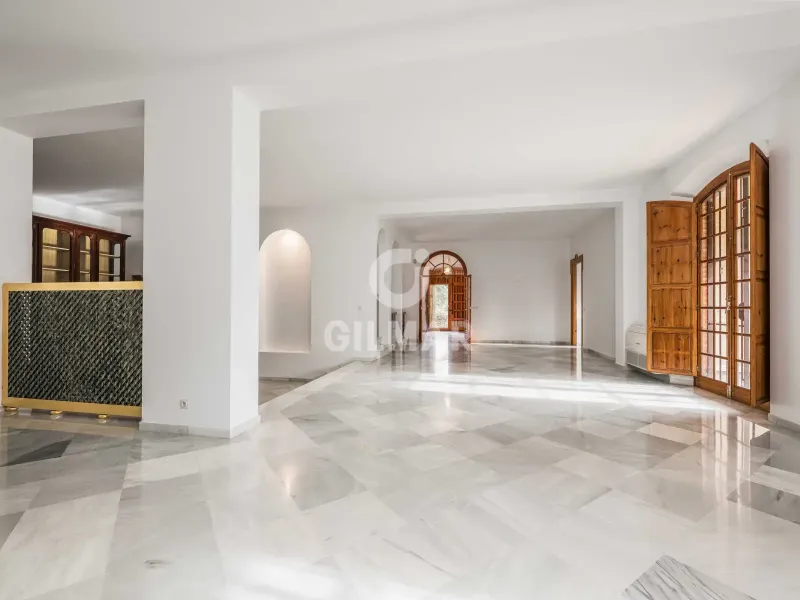 Chalet Independiente en Castilleja de la Cuesta - Sevilla