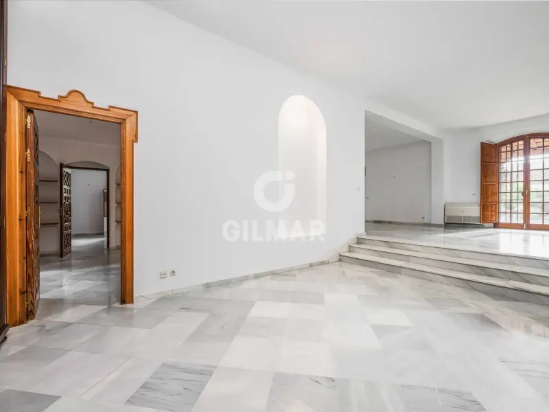 Chalet Independiente en Castilleja de la Cuesta - Sevilla
