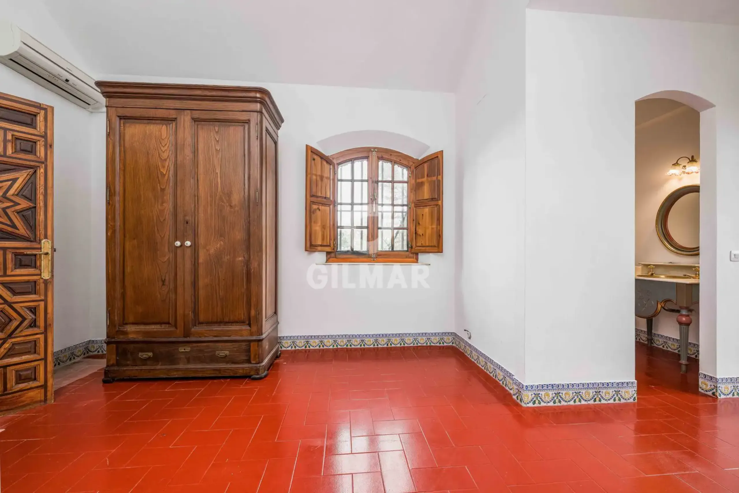 Chalet Independiente en Castilleja de la Cuesta - Sevilla