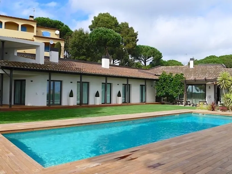 Contemporary Designer Villa with Sea Views in Calonge, Costa Brava