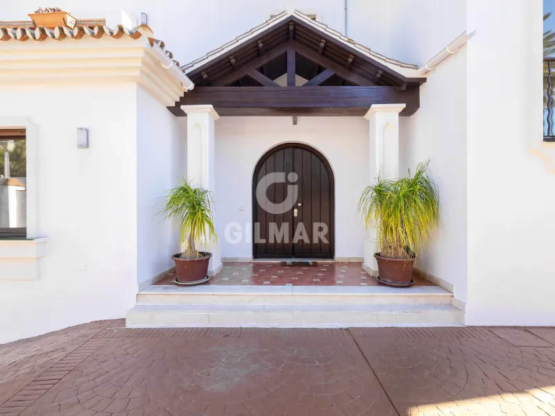 Villa in Marbella Este - Málaga