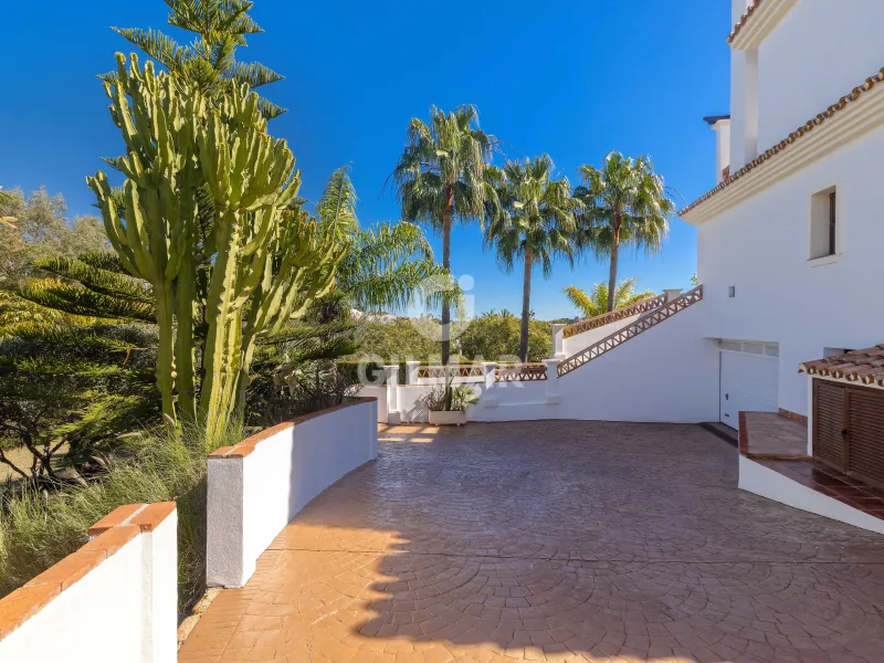 Villa in Marbella Este - Málaga