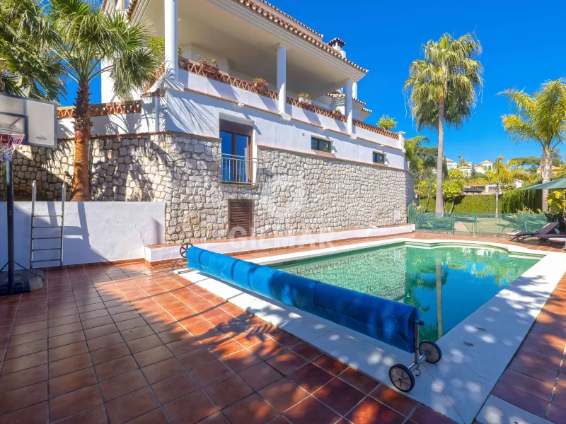 Villa in Marbella Este - Málaga