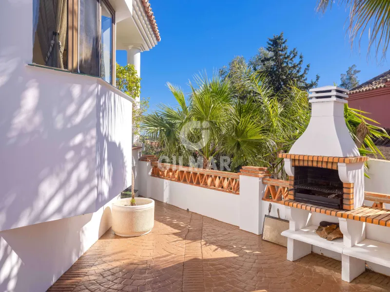 Villa in Marbella Este - Málaga